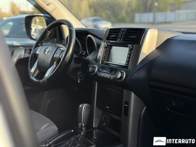 toyota Land Cruiser Prado 2012