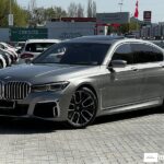 BMW 745e 2019