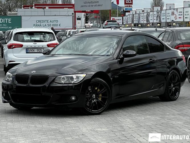 bmw 318 2011