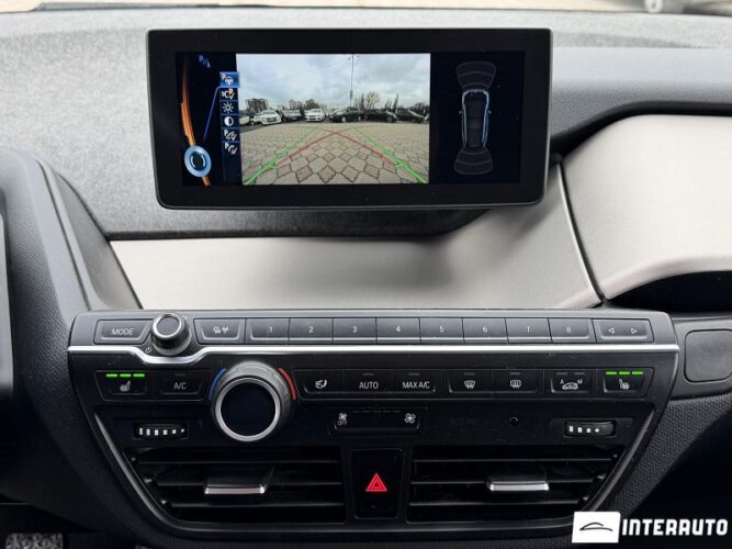 BMW i3 2016 doar la InterAuto