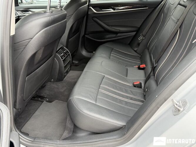 bmw 520 2020