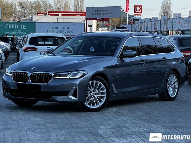 BMW 530e 2021 doar la InterAuto