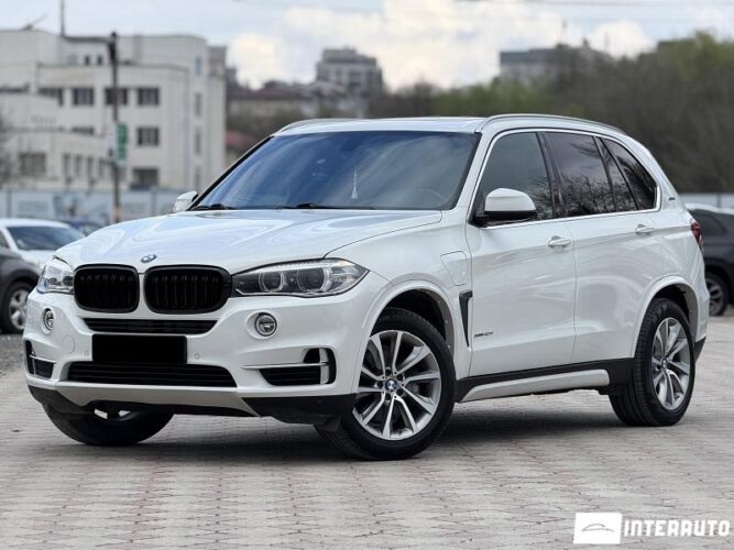 BMW X5 4.0e 2018 doar la InterAuto