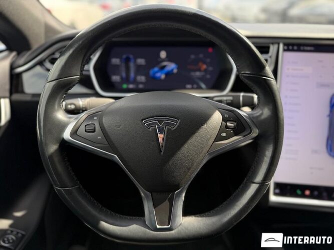 tesla Model S 2017