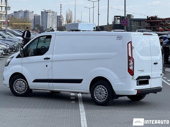 ford Transit 2021