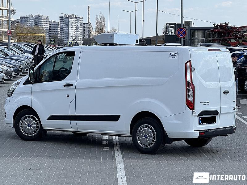 ford Transit 2021