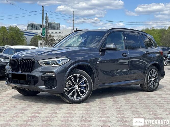 BMW X5 4.5e 2020 doar la InterAuto