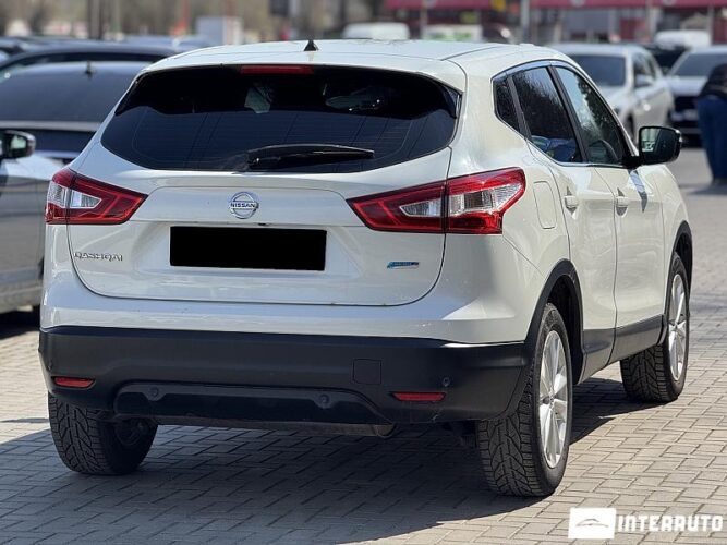 nissan Qashqai 2015