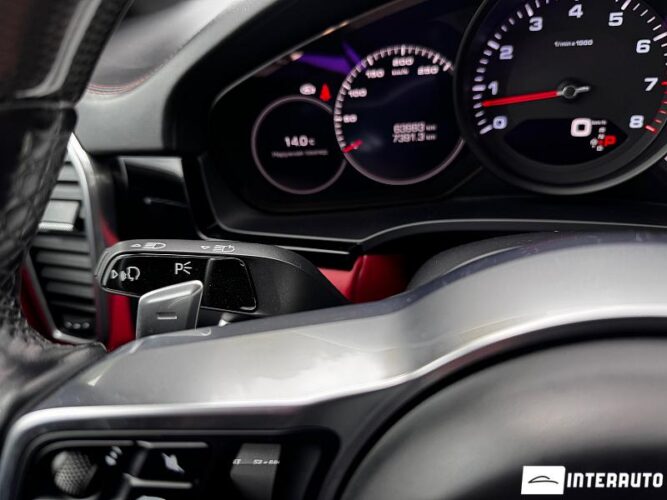 porsche Cayenne Coupe 2020