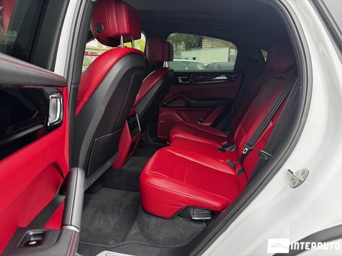 porsche Cayenne Coupe 2020