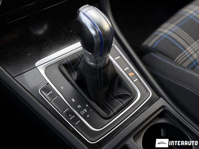 volkswagen Golf GTE 2015