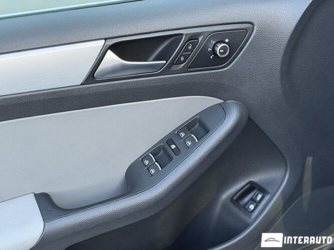 volkswagen Jetta 2013