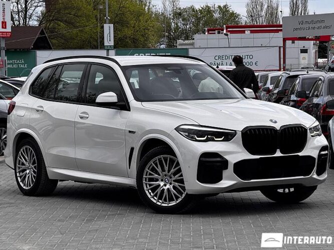 BMW X5 4.5e 2021 doar la InterAuto