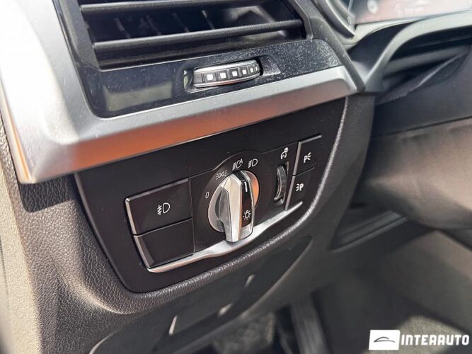 BMW X3 3.0i 55 bmw X3 3.0i 2019