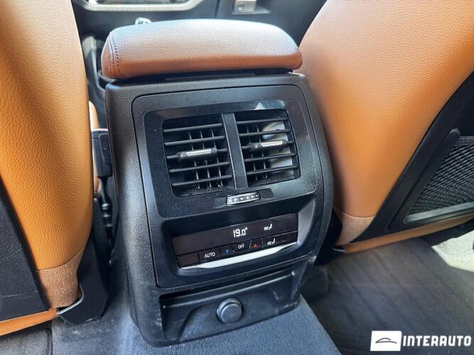 BMW X3 3.0i 56 bmw X3 3.0i 2019
