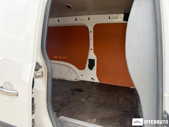 volkswagen Caddy 2011