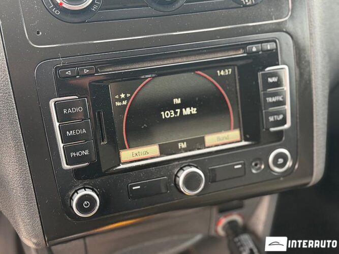 volkswagen Caddy 2011