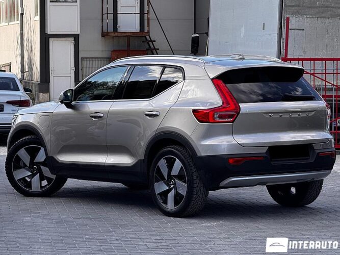 volvo XC 40 2022