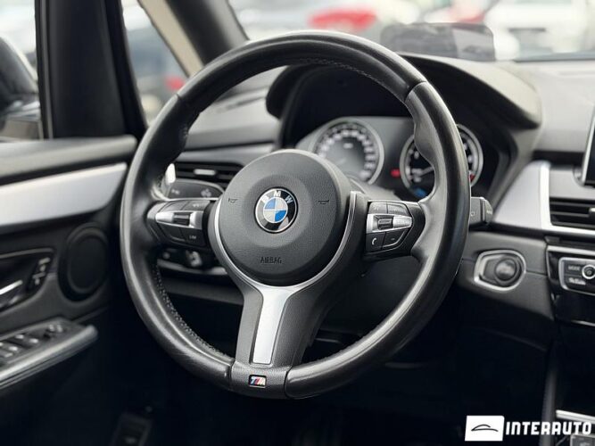 bmw 225XE 2018