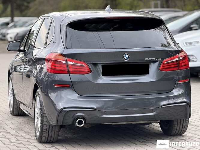 bmw 225XE 2018