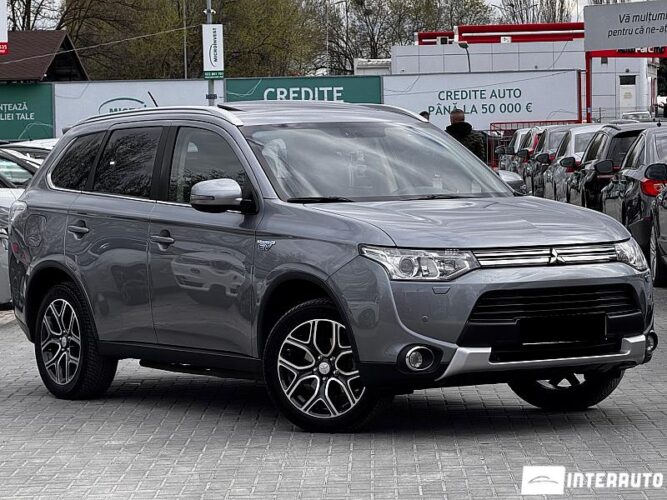 mitsubishi Outlander 2015