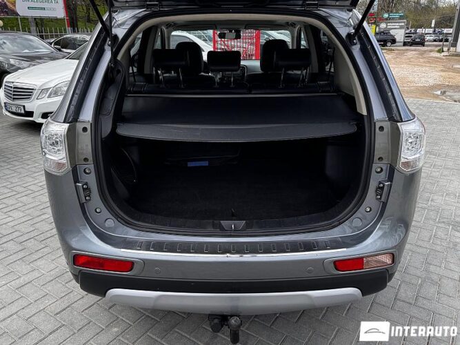 mitsubishi Outlander 2015