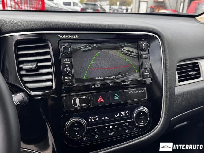 mitsubishi Outlander 2015