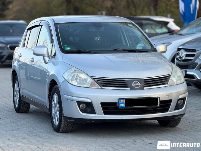 nissan Tiida 2008