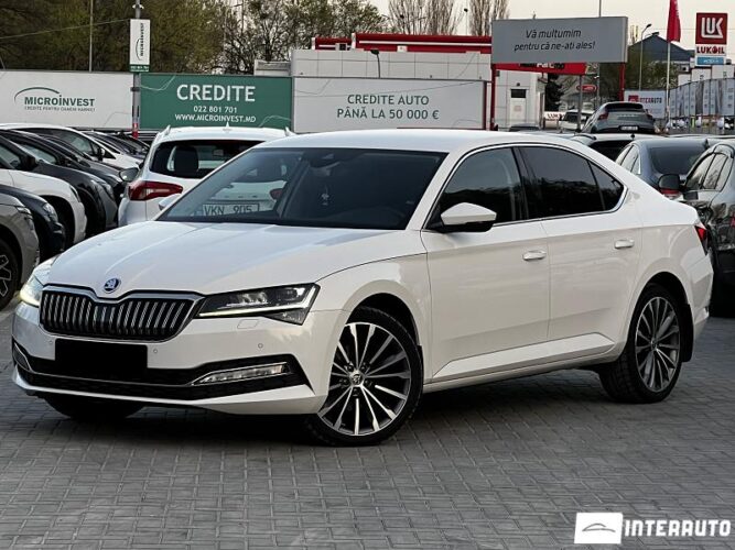 Skoda Superb 2020 doar la InterAuto