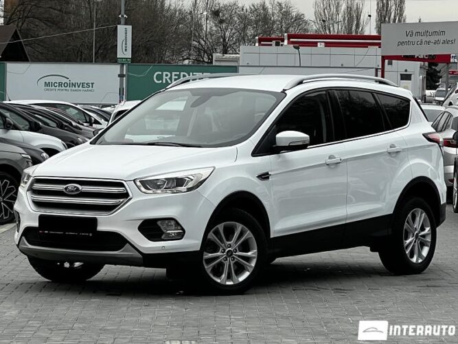Ford Kuga 2018 doar la InterAuto