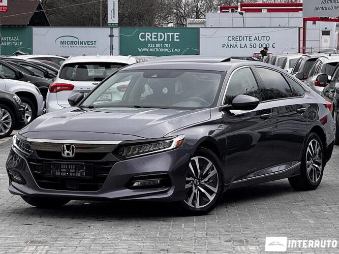 Honda Accord 2021 doar la InterAuto