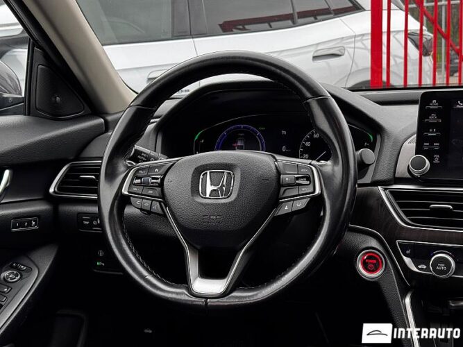Honda Accord 2021 doar la InterAuto