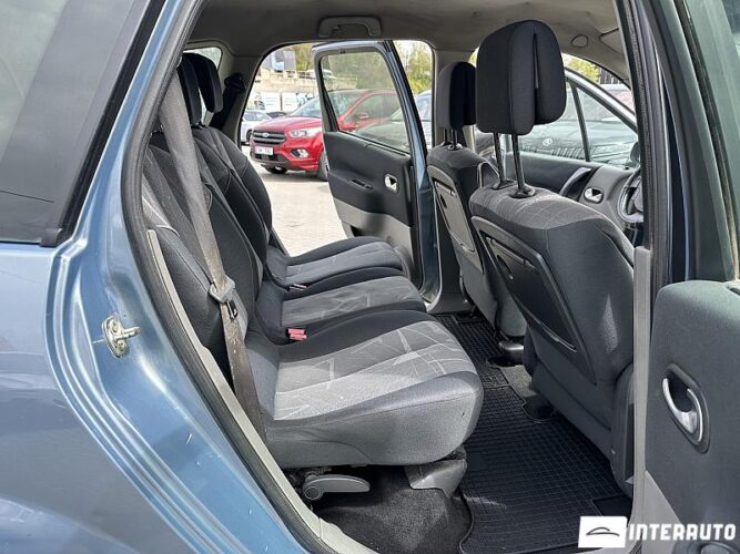 renault Grand Scenic 2004