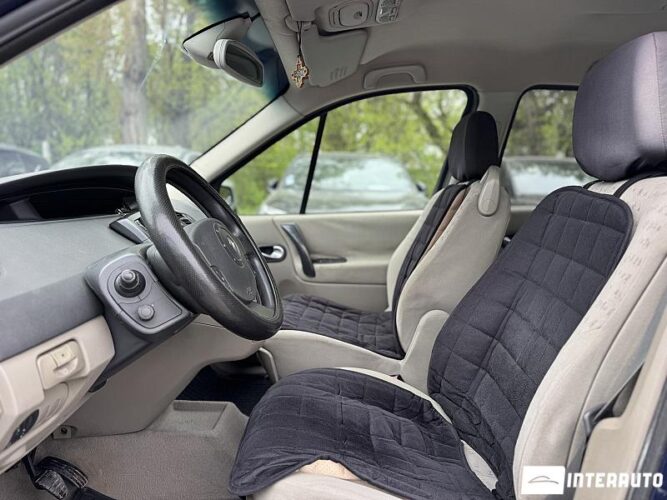 renault Grand Scenic 2004