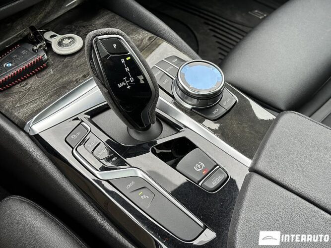BMW 530e 45 bmw 530e 2019