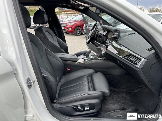 BMW 530e 49 bmw 530e 2019