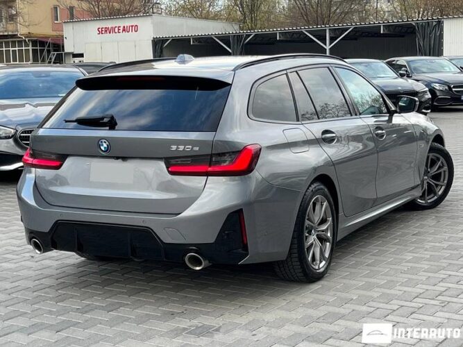 BMW 330E 2022 doar la InterAuto