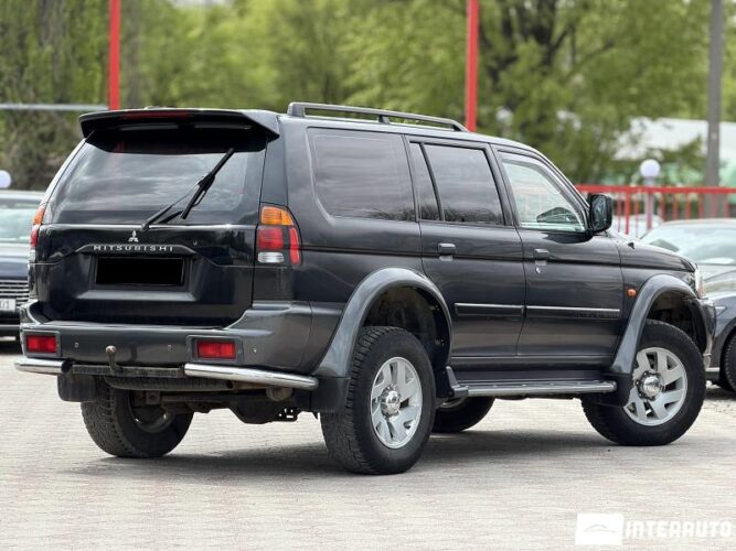 mitsubishi Pajero Sport 2004