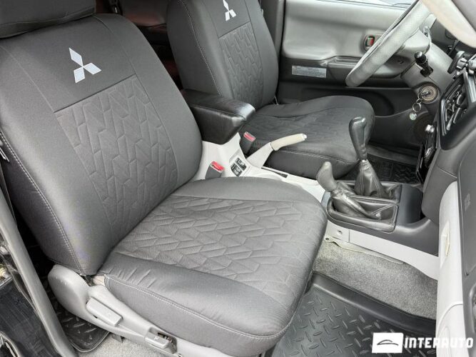 mitsubishi Pajero Sport 2004