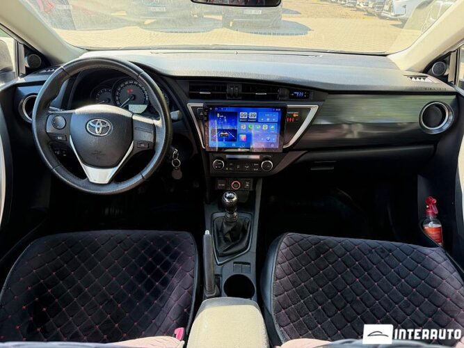 toyota Auris 2013