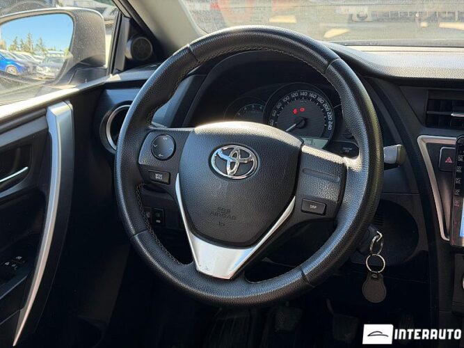 toyota Auris 2013