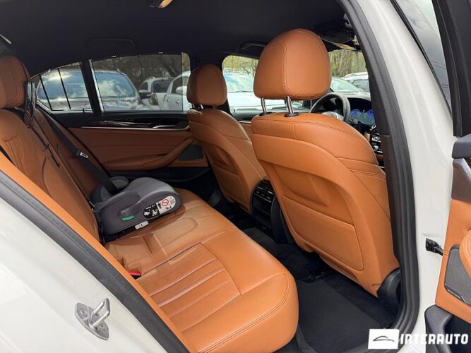 BMW 530 56 bmw 530 2019