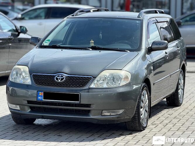 Toyota Corolla 2003 doar la InterAuto