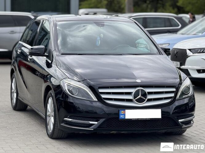 mercedes B 180 2014