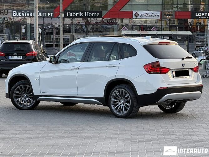 bmw X1 2.3D 2012