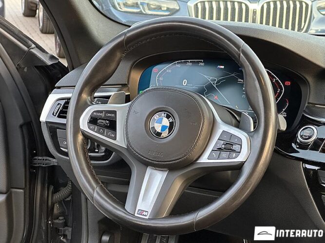 bmw 520 2021