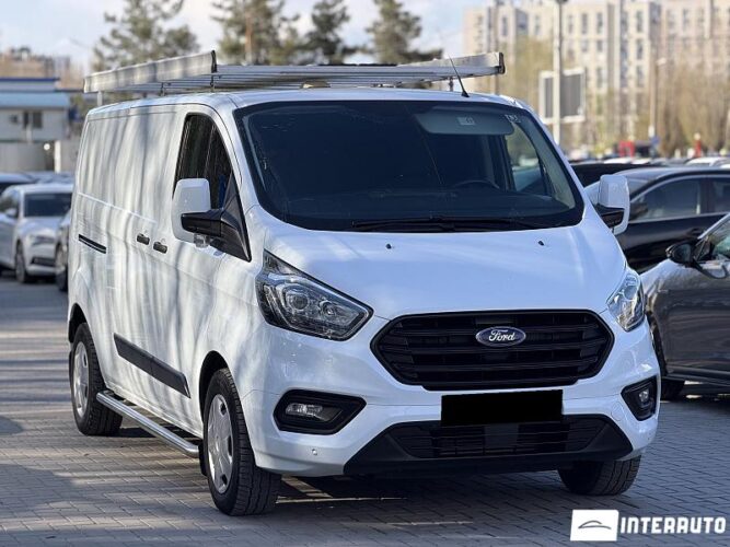 ford Transit 2019