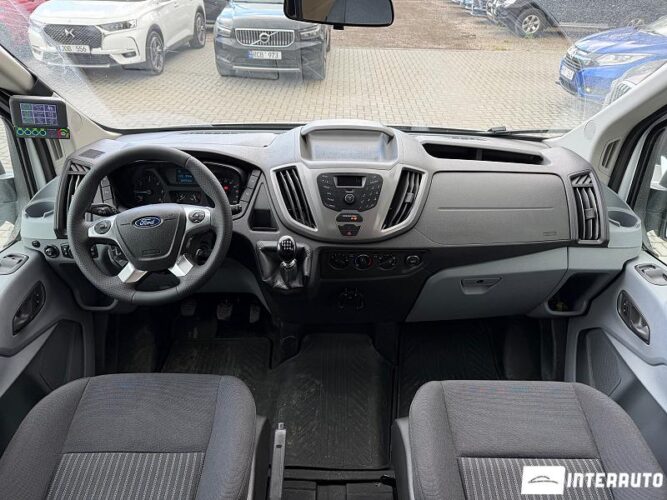 ford Transit 2017