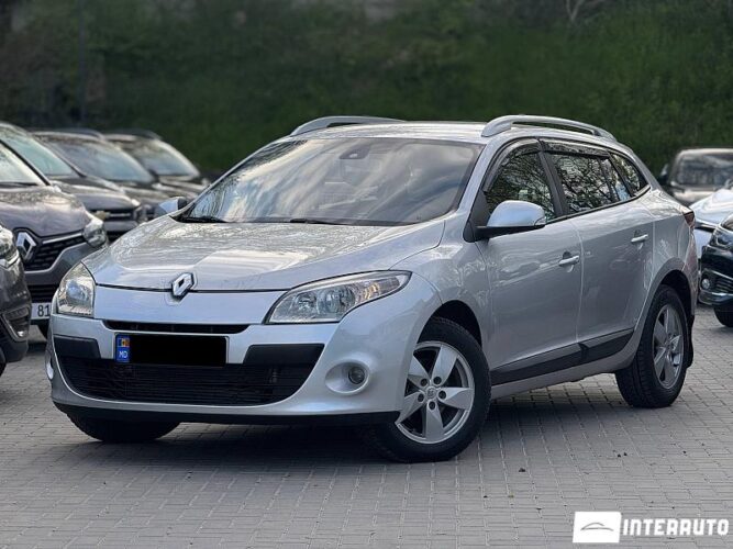 Renault Megane 2011 doar la InterAuto