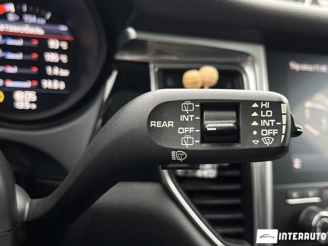 porsche Macan 2018